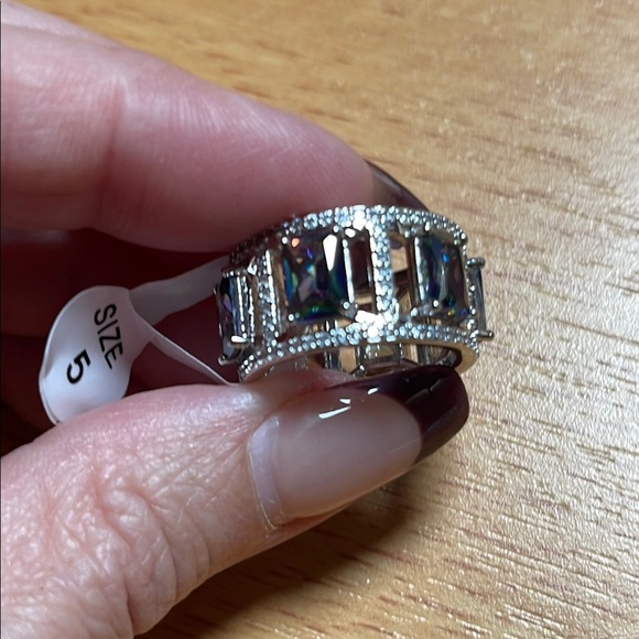 BP JUNE 2025 - Lab Created Alexandrite - Size 5 - Picture 4 of 5